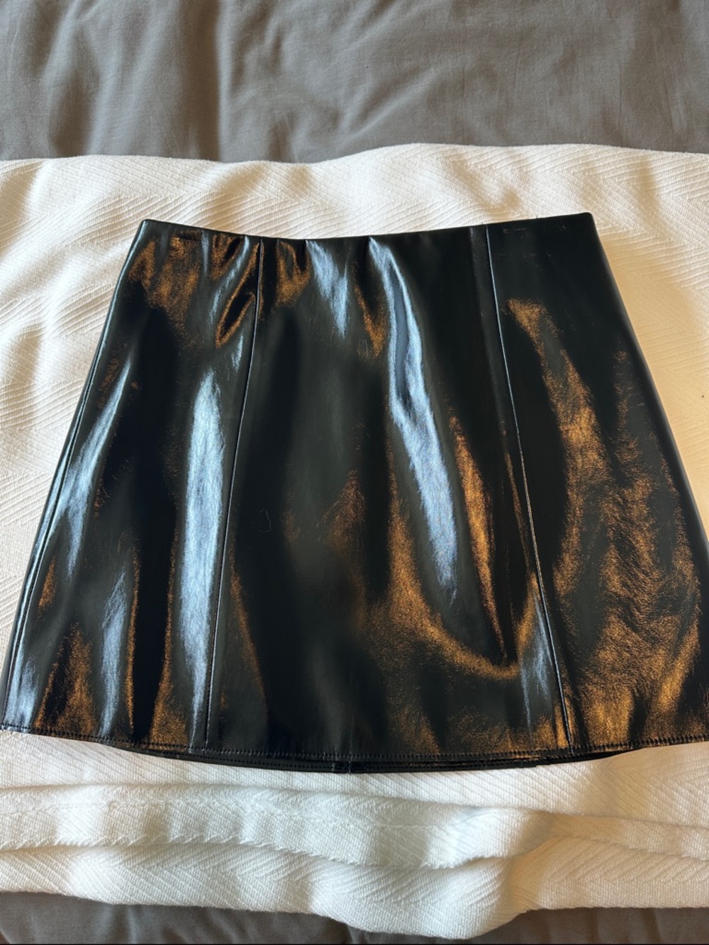 Ronny Kobo Knox Black Glossy Faux-Leather Mini Skirt. Size S. NWT - Picture 2 of 8